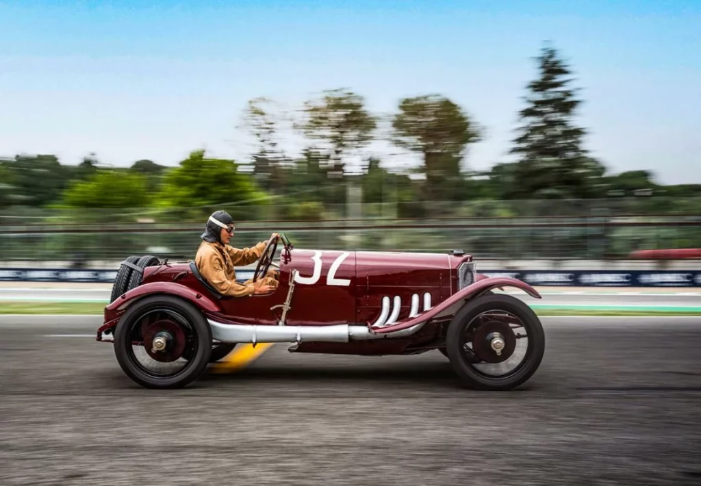 14 momentos que celebran los 130 años de historia de Mercedes en el automovilismo 4 Motor16 MERCEDES 130 ANOS CARRERAS 1924 Motor16