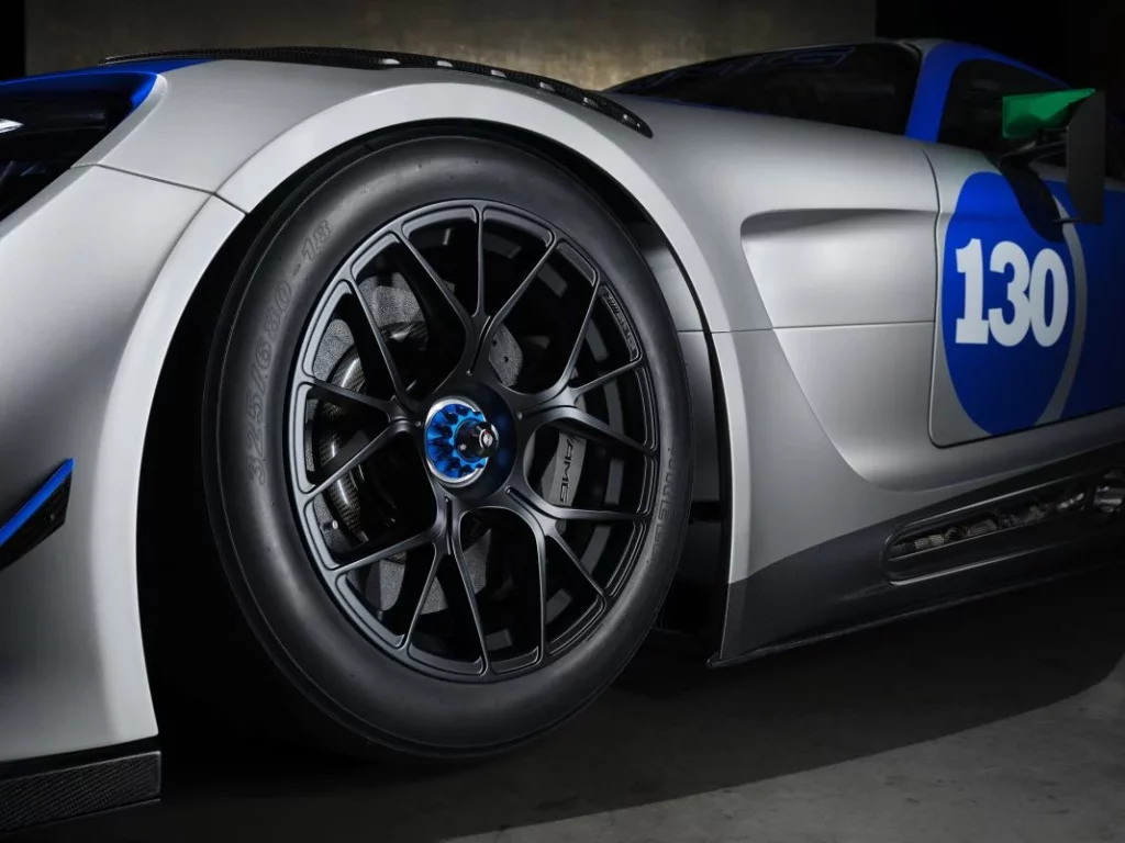 Mercedes-AMG GT3 Edition 130Y Motorsport. Una edición especial con un motor legendario 2 Motor16 Mercedes AMG GT3 Edition 130Y Motorsport 17 Motor16