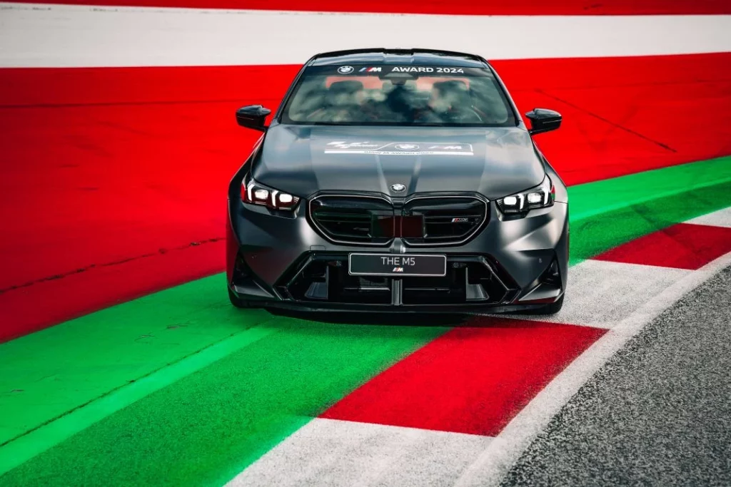 bmw m5 premio piloto rapido clasificacion motogp 13 Motor16