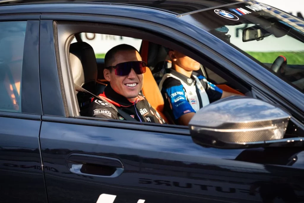 bmw m5 premio piloto rapido clasificacion motogp 35 Motor16