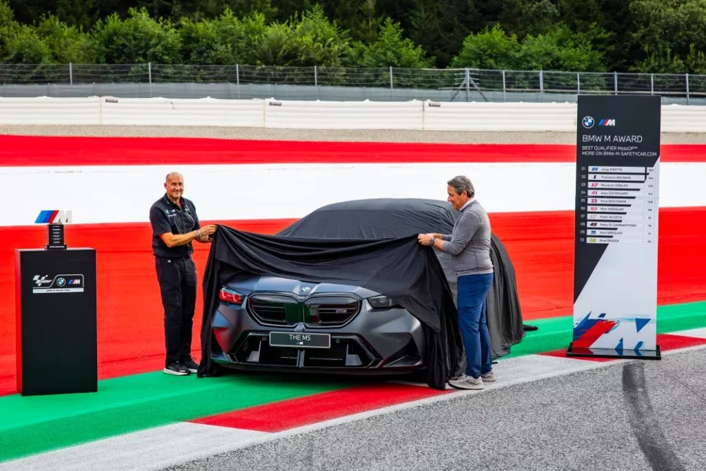 bmw m5 premio piloto rapido clasificacion motogp 4 Motor16