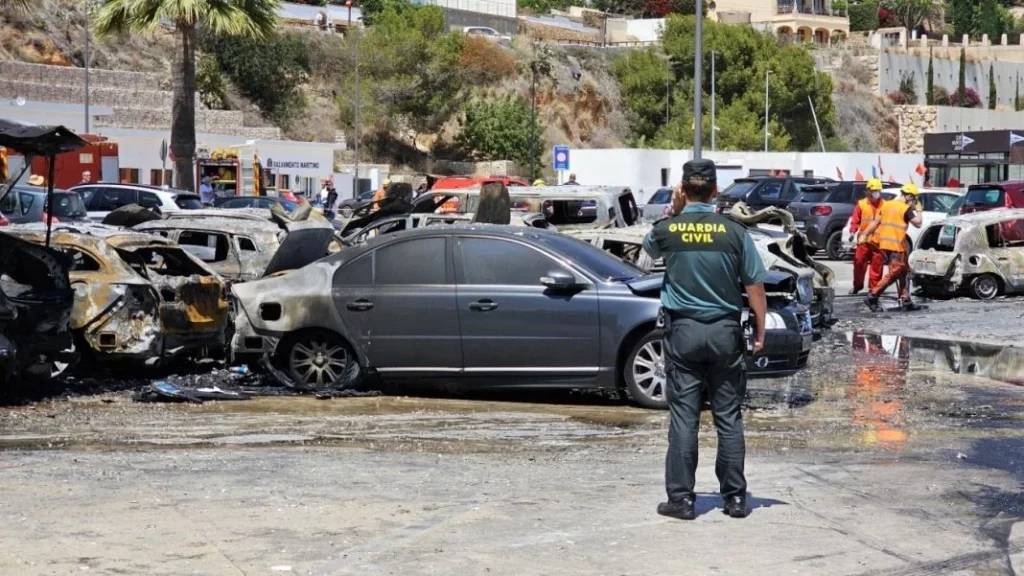 ¿Qué fue lo que terminó desatando el incendio afuera de la boda?