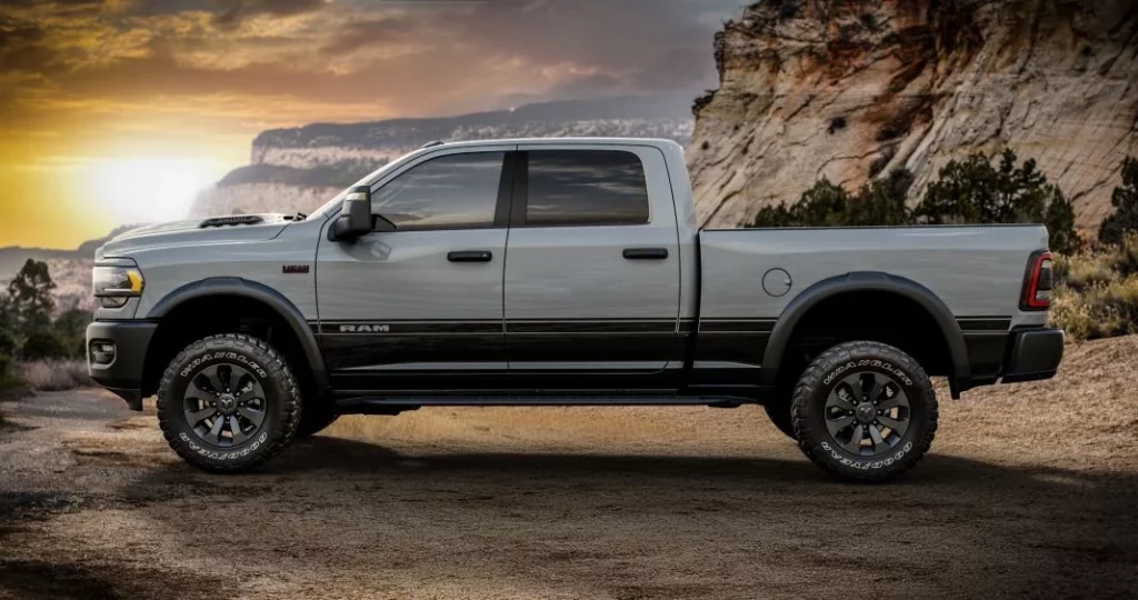 ram power wagon lunar rebel hd lunar 2500 3 Motor16