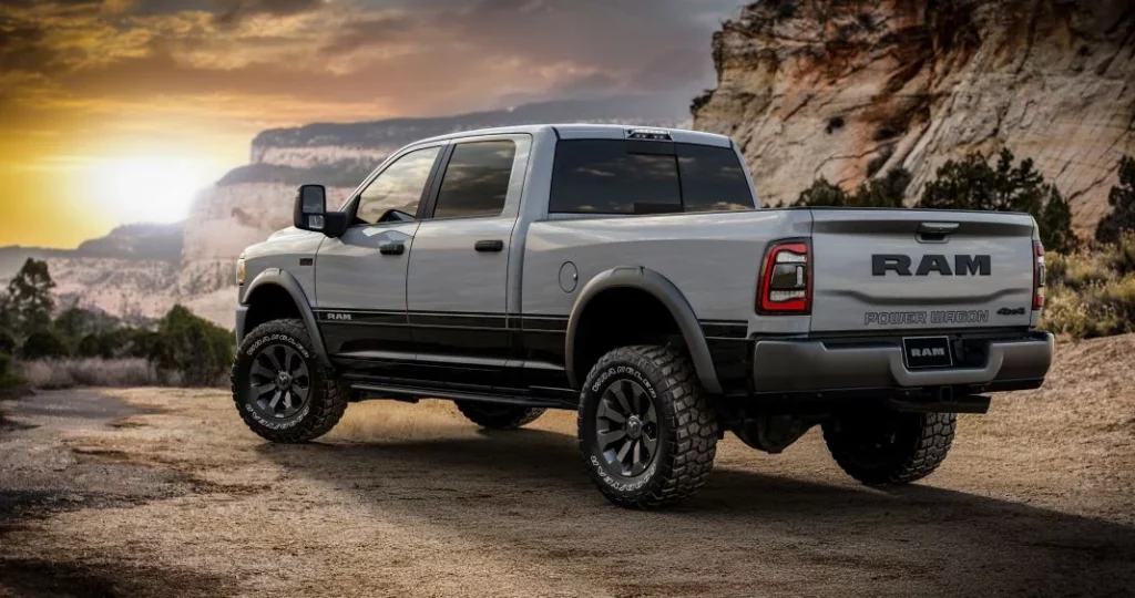 ram power wagon lunar rebel hd lunar 2500 4 Motor16
