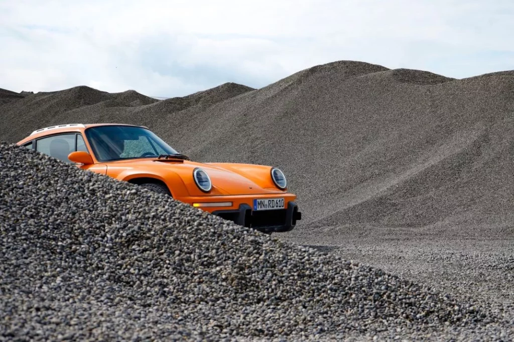 Ruf Rodeo: La alternativa al Porsche 911 Dakar con aire retro 19 Motor16 ruf rodeo 911 porsche 4x4 2025 13 Motor16