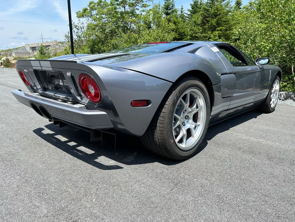 Alguien estrenará un Ford GT del año 2006 previo pago de una fortuna 13 Motor16 2006 Ford GT SBX Cars 11 Motor16