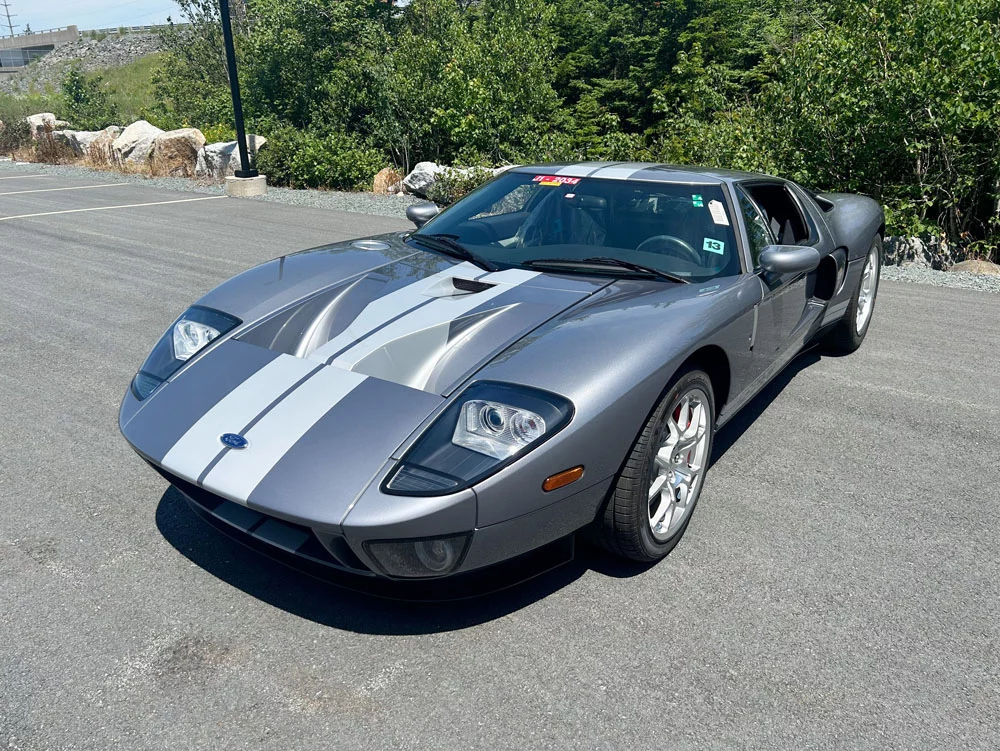 Alguien estrenará un Ford GT del año 2006 previo pago de una fortuna 6 Motor16 2006 Ford GT SBX Cars 16 Motor16