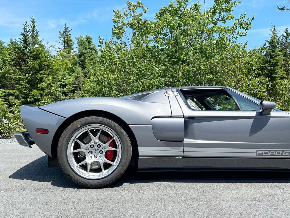 Alguien estrenará un Ford GT del año 2006 previo pago de una fortuna 15 Motor16 2006 Ford GT SBX Cars 7 Motor16