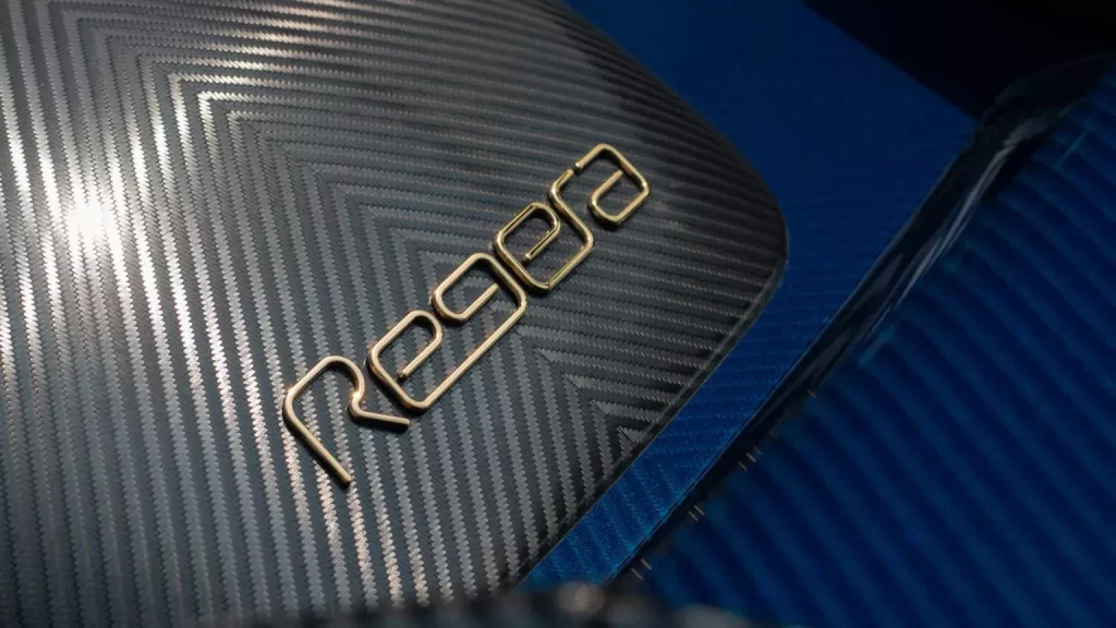 2020 koenigsegg regera supervettura 13 Motor16