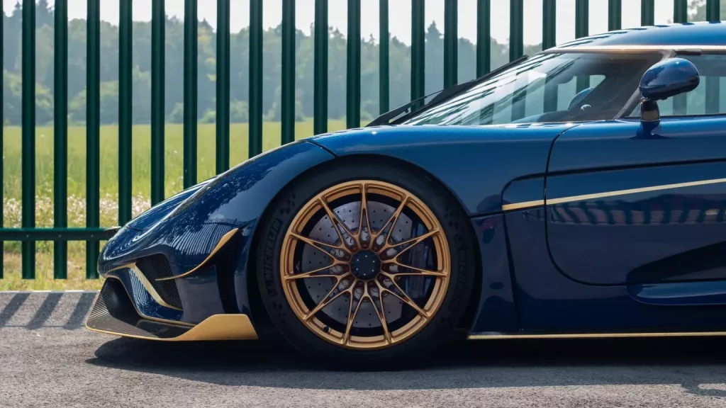 2020 Koenigsegg Regera. SuperVettura. Imagen detalle.