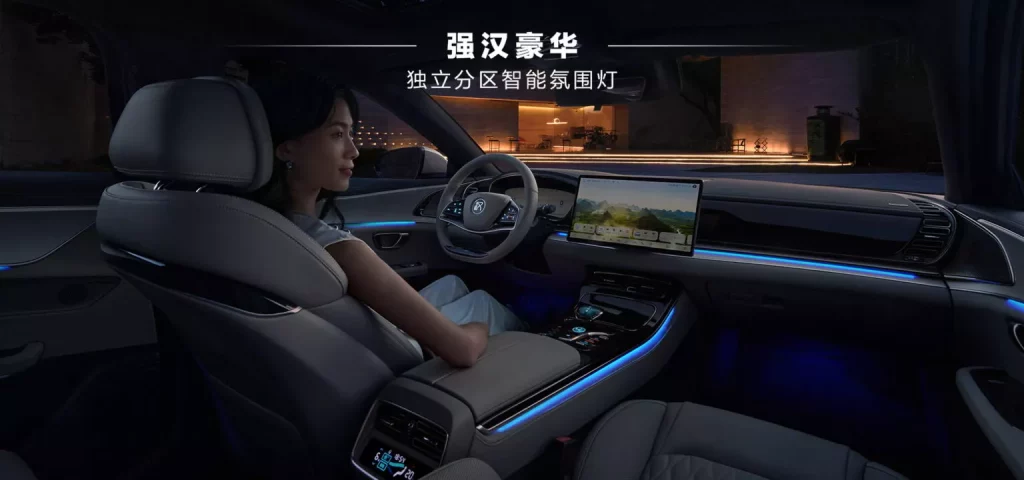 BYD Han: Eléctrico o PHEV desde 21.000 euros. Pero no te hagas ilusiones 23 Motor16 2024 BYD Han China 19 Motor16