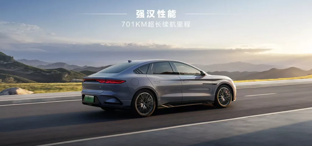 BYD Han: Eléctrico o PHEV desde 21.000 euros. Pero no te hagas ilusiones 4 Motor16 2024 BYD Han. China. Imagen movimiento.