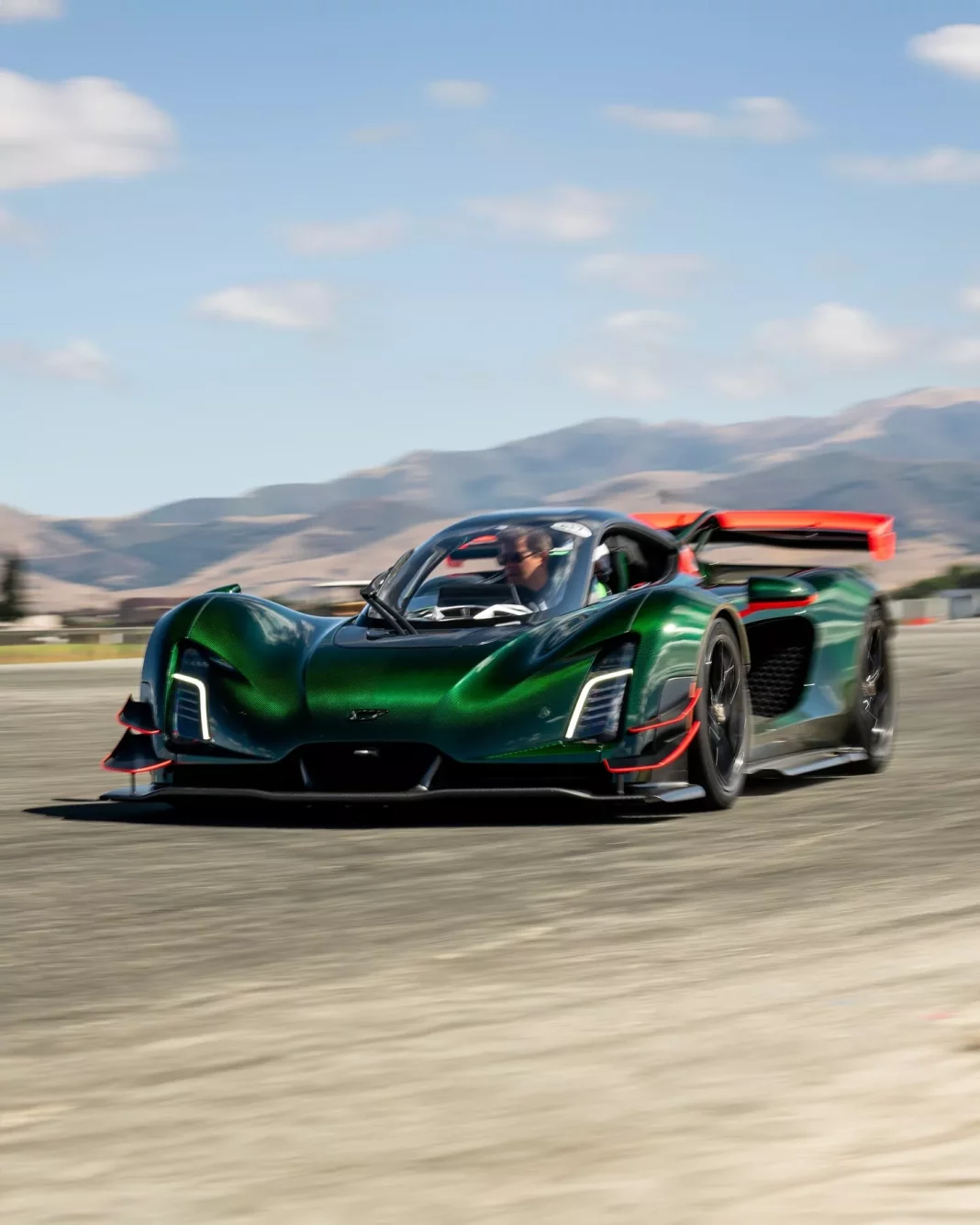 2024 Czinger 21C. Laguna Seca. Imagen portada.
