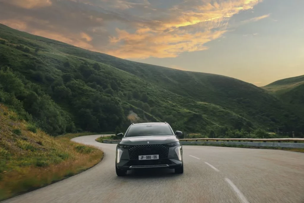 Pallas y Étoile: El DS 7 estrena dos ilustres niveles de acabado 10 Motor16 2024 DS 7 acabados Pallas Etoile 7 Motor16