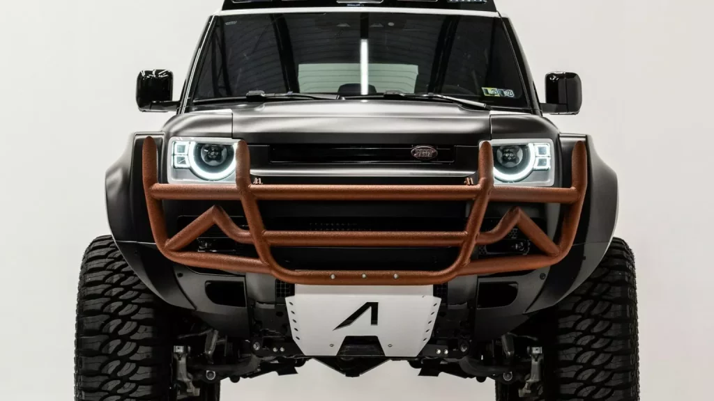 Este Land Rover Defender con seis ruedas da mucho miedo 4 Motor16 2024 Land Rover Defender 6x6 Apocalypse 11 Motor16