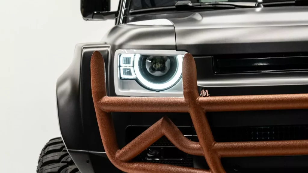 Este Land Rover Defender con seis ruedas da mucho miedo 14 Motor16 2024 Land Rover Defender 6x6 Apocalypse 12 Motor16
