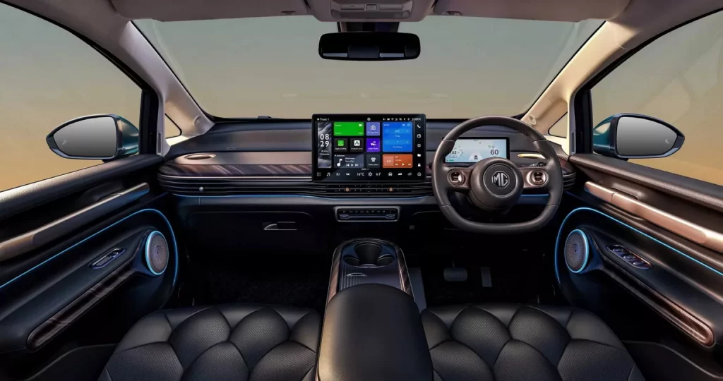 MG Windsor EV: El eléctrico de 11.000 euros con el que soñamos 3 Motor16 2024 MG Windsor EV. Imagen interior.