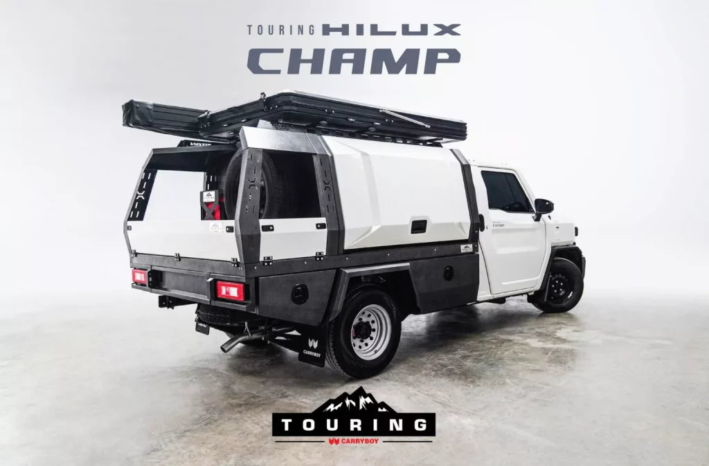 Carryboy convierte el Toyota Hilux Champ en una sensacional caravana 24 Motor16 2024 Toyota HiLux Champ Touring Camper Carryboy 2 Motor16
