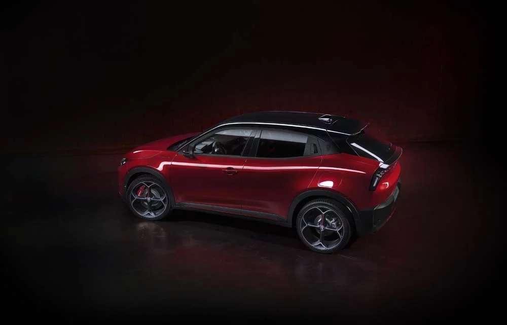 Primera prueba del Alfa Romeo Junior 13 Motor16 Alfa Romeo Junior Exteriors 11 Motor16