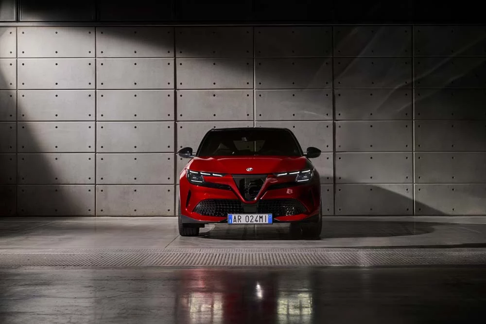 Primera prueba del Alfa Romeo Junior 10 Motor16 Alfa Romeo Junior Exteriors 5 Motor16