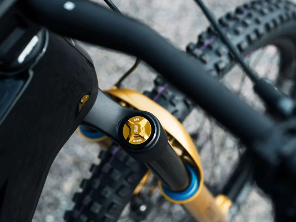 Pedaleando con Polestar: bici eléctrica a juego con los SUV de la marca 5 Motor16 Allebike Elize Polestar Engineered Bici polestar6 Motor16