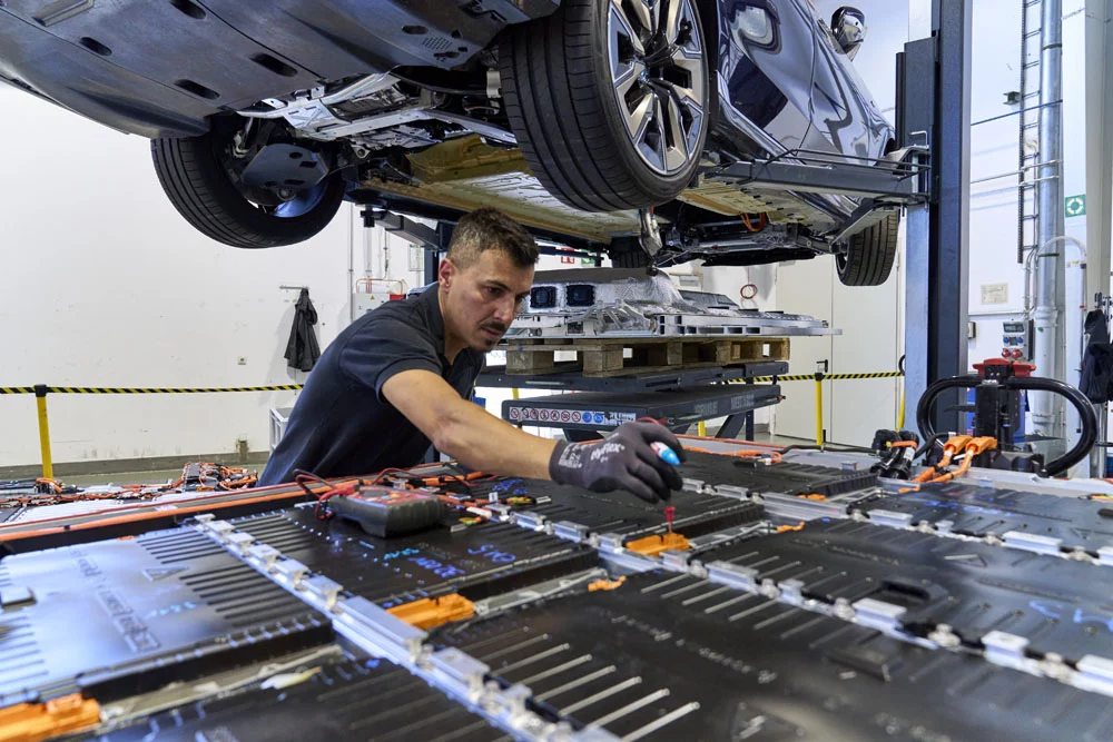 La moda de la economía circular empezó en BMW hace 30 años 2 Motor16 BMW RECICLADO 4 Motor16