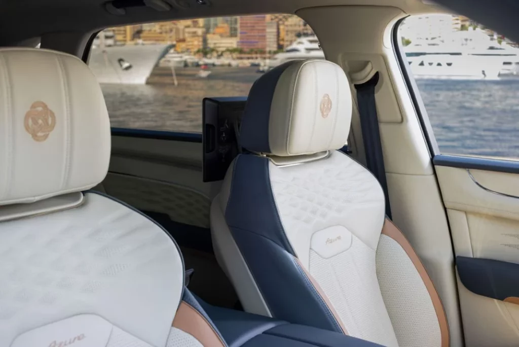 El encanto de la Riviera inunda el exclusivo Bentley Bentayga EWB Azure 7 Motor16 BentleyEWBRivieraCollection 3 copia Motor16