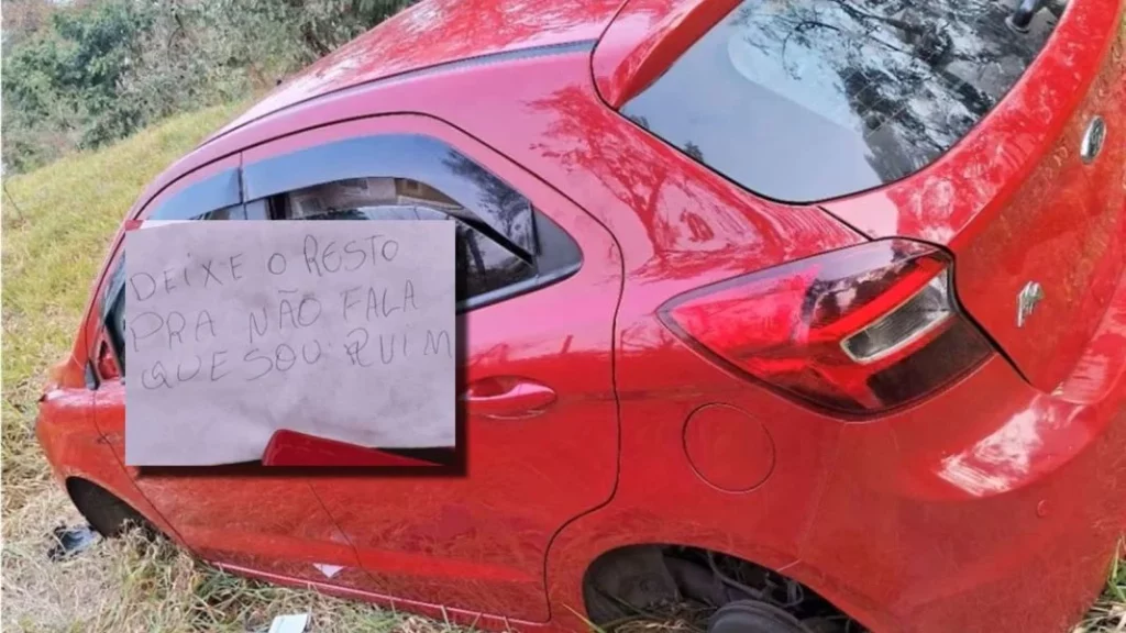 Le desmantelan el coche y le dejan una insólita carta 1 Motor16 Un coche completamente profanado y un raro mensaje