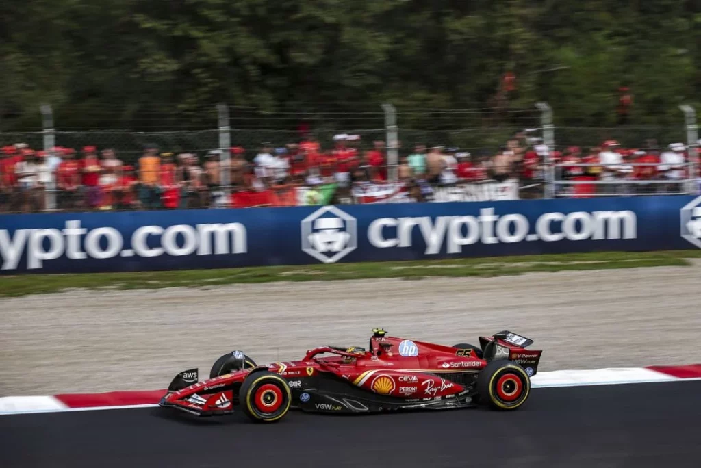 Ferrari y Leclerc, o cómo correr hacia el precipicio y pararse en el borde 6 Motor16 EuropaPress 6186302 55 sainz carlos spa scuderia ferrari sf 24 action during the formula Motor16