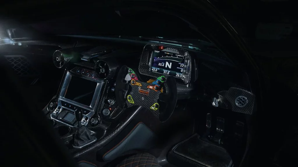 GINETTA AKULA 10 Motor16