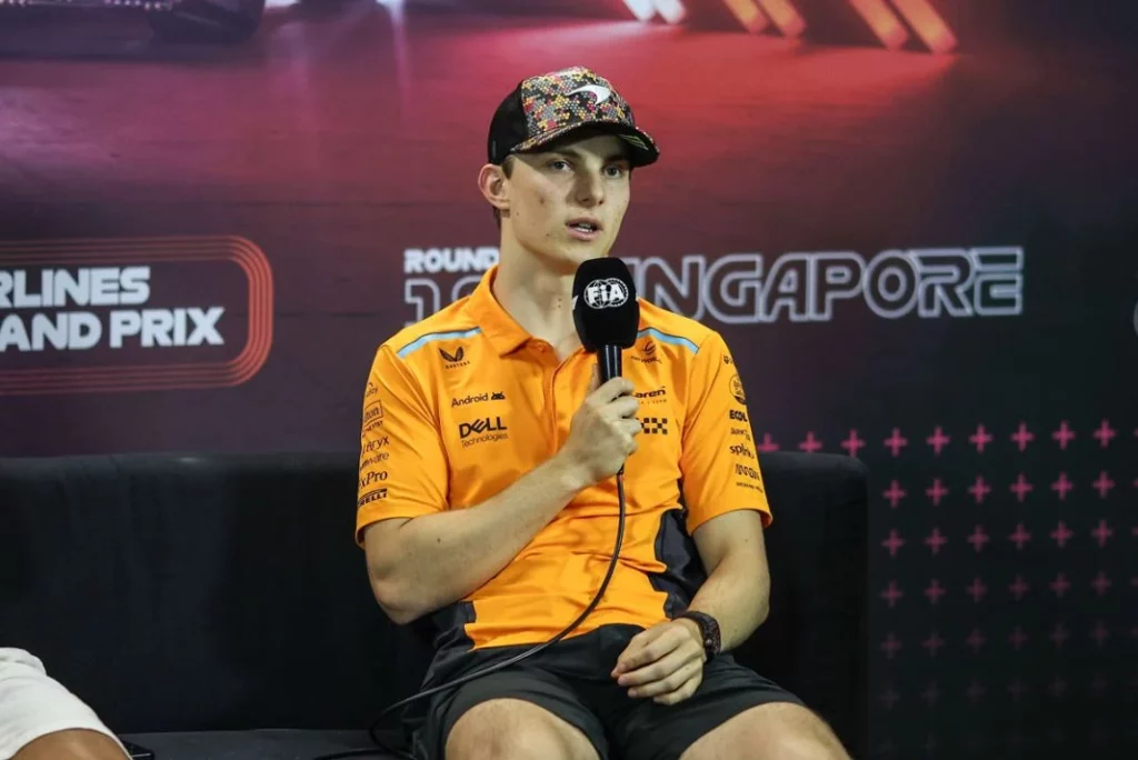 Por qué Ferrari -y Carlos Sainz- no puede dejarse meter otro gol en Singapur 4 Motor16 GP SINGAPUR PIASTRI Motor16