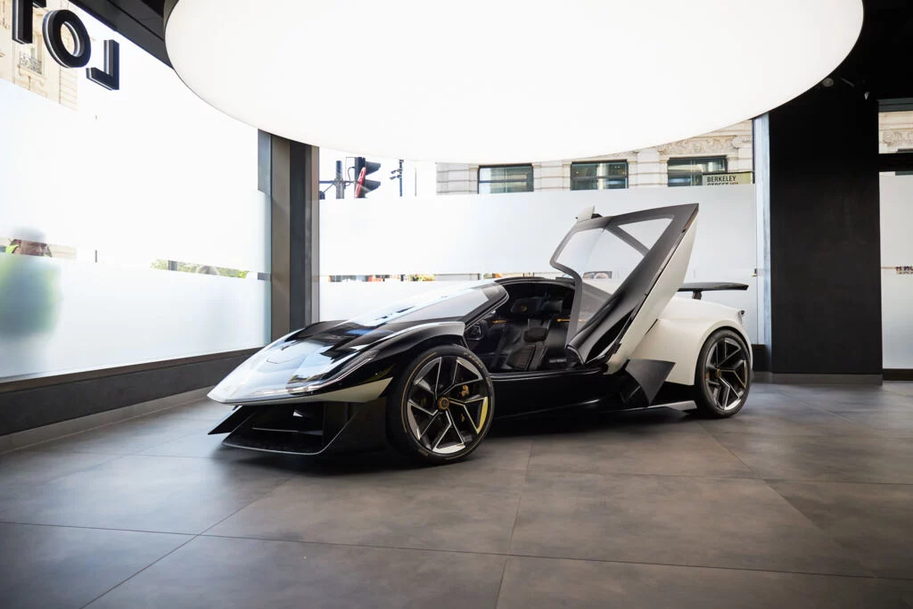 LOTUS Theory 1 21 Motor16