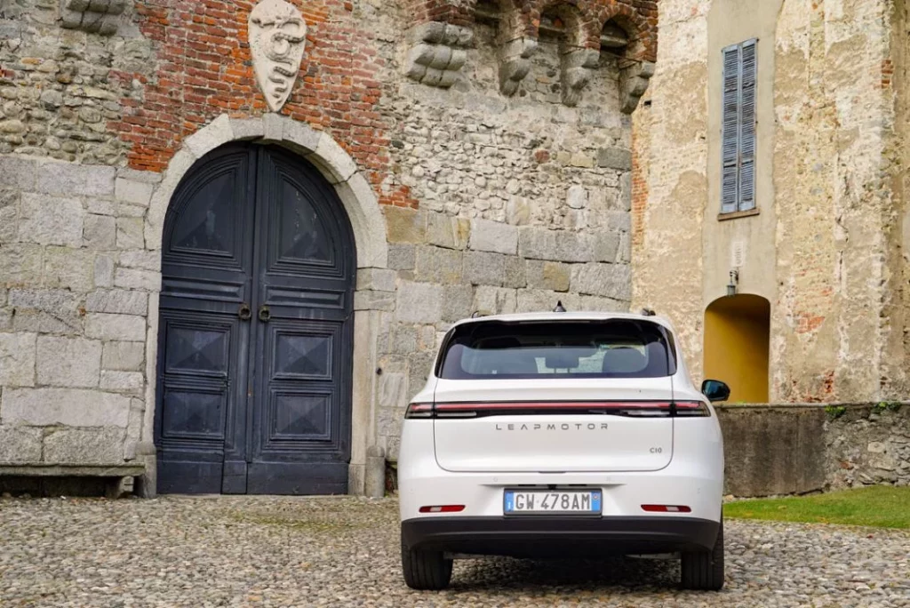 Leapmotor empieza su andadura en España con precios de 'derribo' 18 Motor16 Leapmotor C10 Externals15 Motor16