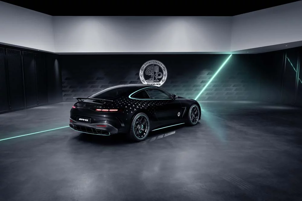La última criatura de Mercedes-AMG rinde homenaje al equipo de F1 18 Motor16 Mercedes AMG GT 63 PRO 4MATIC Motorsport Collectors Edition 13 Motor16