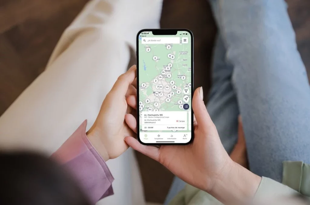 Emovili FAST acelera la movilidad eléctrica: nuevos acuerdos con Petroprix y Monta para instalar y gestionar puntos de carga 3 Motor16 Puntos de recarga gratuitos app Motor16