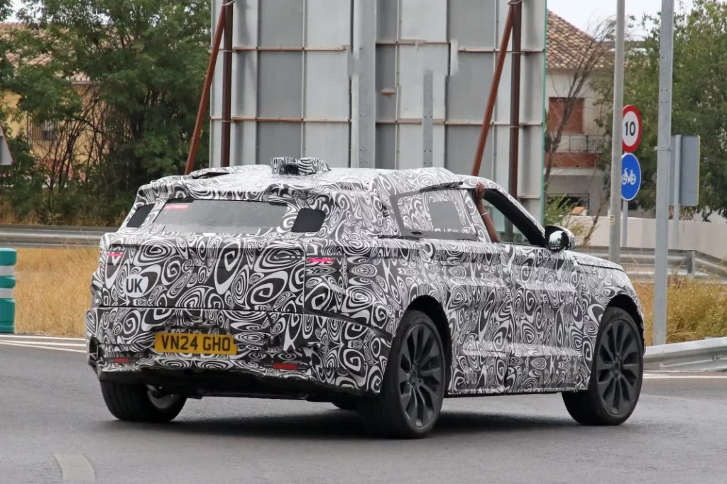 Range Rover Velar electrico 10 Motor16
