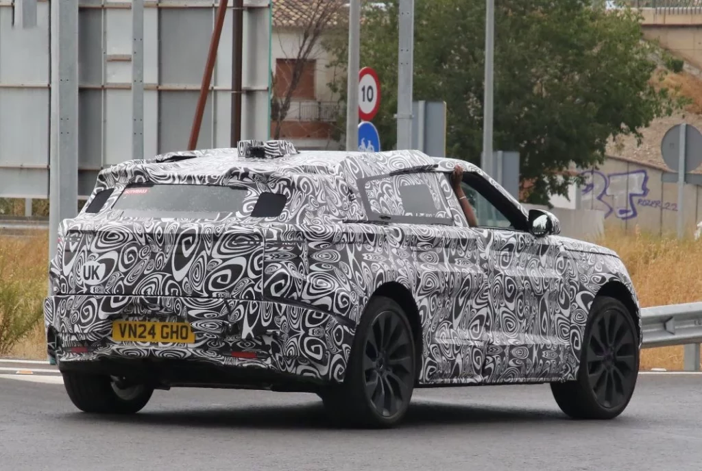 Range Rover Velar electrico 11 Motor16