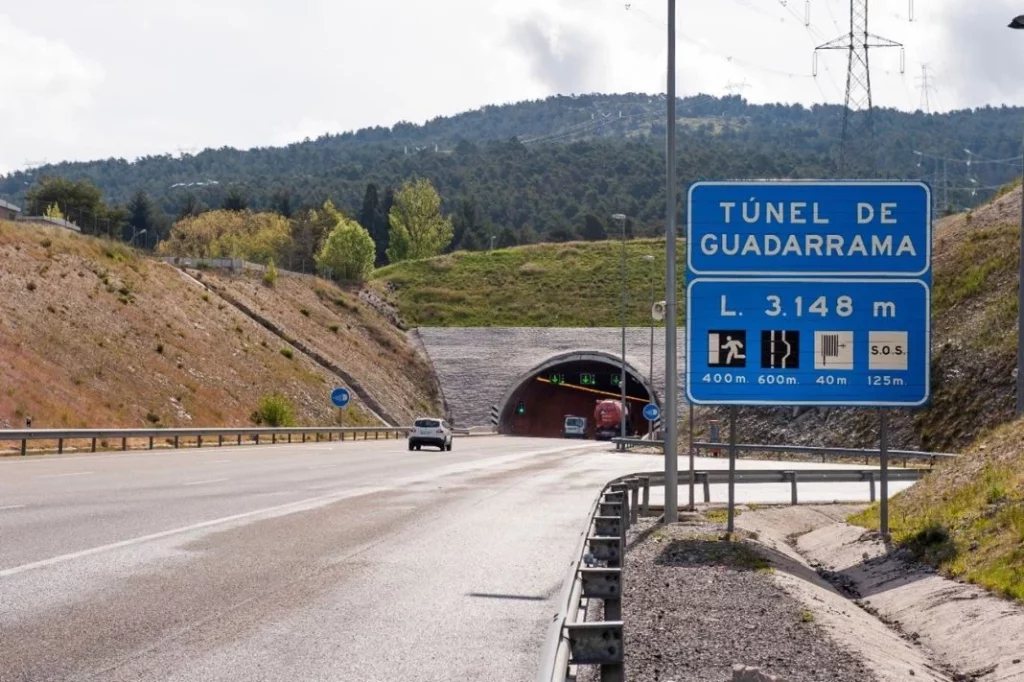 Tunel Guadarrama AP 6 2 Motor16