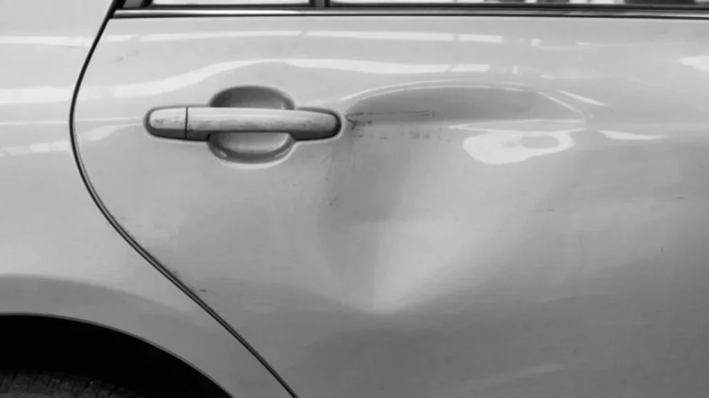 Lo nuevo de Norauto te puede ahorrar cientos de euros en reparaciones 2 Motor16 abolladura