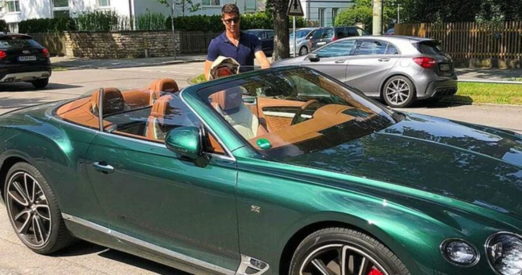 Los detalles del lujoso convertible de Lewandowski