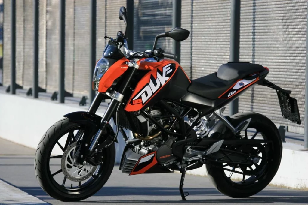 Si estás en esta lista, la DGT no te exigirá un examen para conducir motos de 125 con tu actual carnet 237 Motor16 combinación