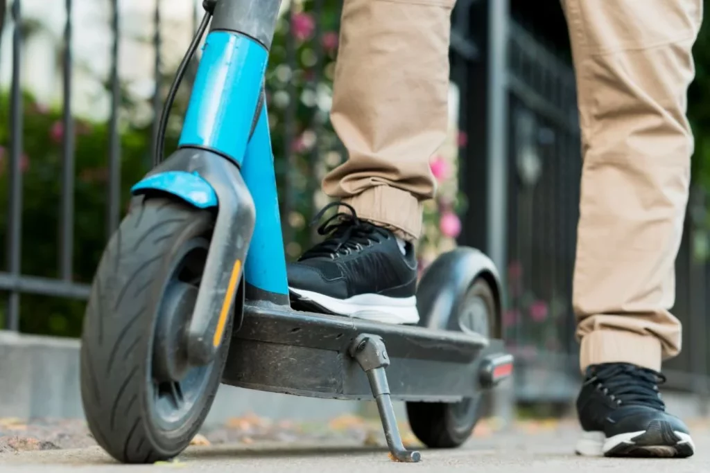 Tras Madrid, esta ciudad también echa a los patinetes eléctricos de sus calles 176 Motor16 sostenibles