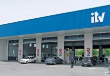 El último aviso de las ITV seguro que también te afecta a ti: Más del 50% de los conductores lo reconoce