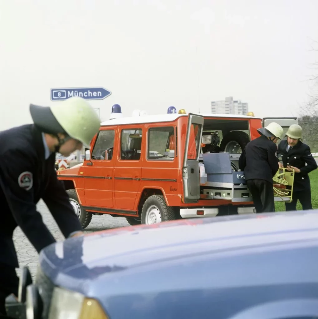 El Mercedes Clase G de la DLRG es un trocito de historia sobre ruedas 4 Motor16 mercedes clase g emergencia 1 Motor16