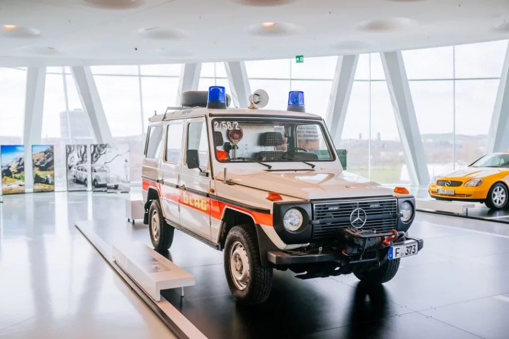 El Mercedes Clase G de la DLRG es un trocito de historia sobre ruedas 6 Motor16 mercedes clase g emergencia 3 Motor16