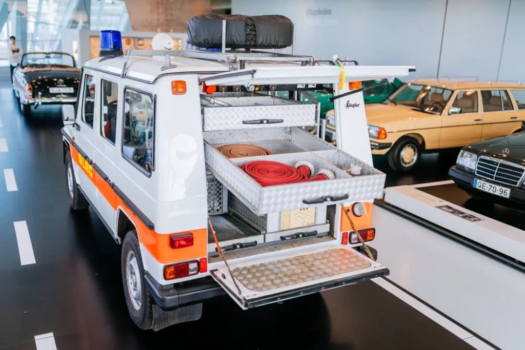 El Mercedes Clase G de la DLRG es un trocito de historia sobre ruedas 2 Motor16 mercedes clase g emergencia 4 Motor16