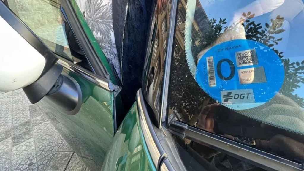 La DGT prepara una quinta etiqueta medioambiental 165 Motor16 catálogo