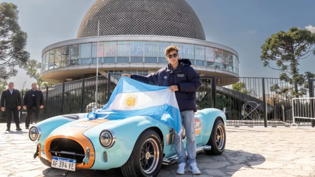 El coche que cambió su nombre a pedido del país de Colapinto