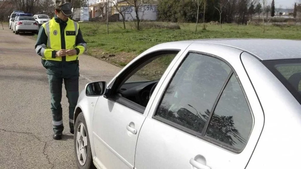 La DGT no quiere que lo sepas, pero este producto que usas a diario es suficiente para dar positivo en un control de alcoholemia 160 Motor16 información