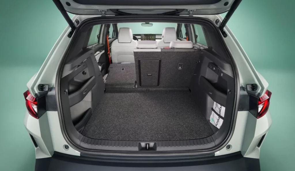 Primer contacto con el Skoda Elroq: Un paso más en la democratización del coche eléctrico 24 Motor16 skoda Elroq 9 Motor16